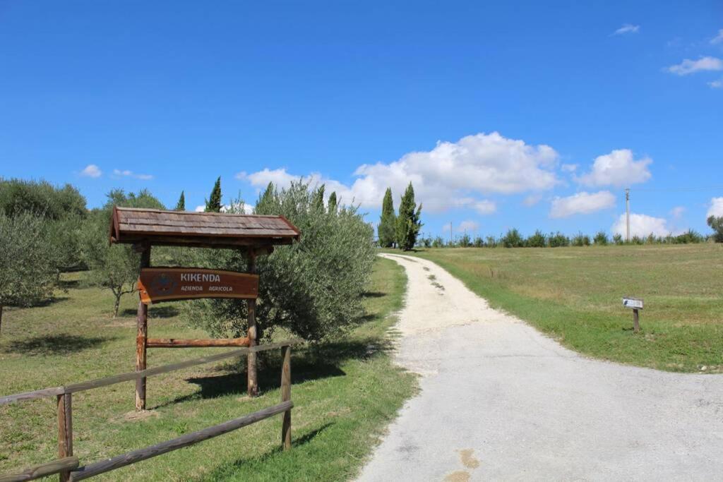 Casa Kikenda, Viaggio Nella Natura Treia المظهر الخارجي الصورة